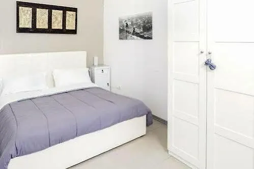 Zefnea House Apartment Catania