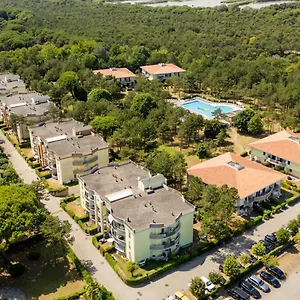 https://villaggio-lido-del-sole-1.hotelinveneto.com